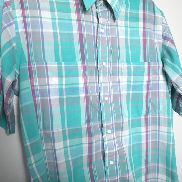 Vintage Editions Van Heusen Plaid Short Sleeve Shirt Button Down Casual Retro M - Picture 11 of 11